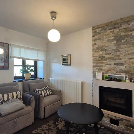 Ester Apartmán *